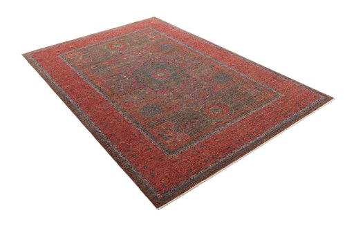 Corner detail of New Mamluk rug showing border pattern and Wool pile