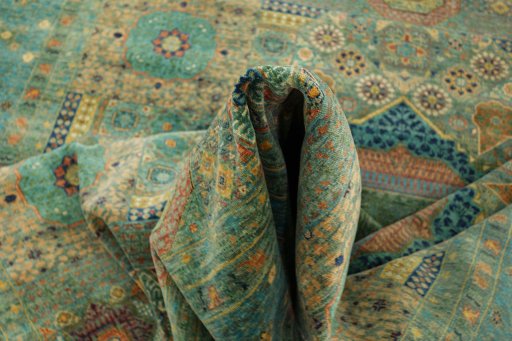 Backside of handmade New Mamluk rug showing knot structure and weave density