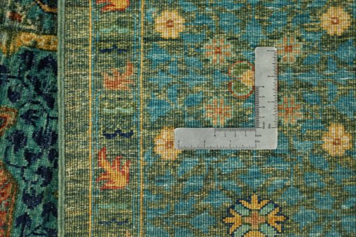 Central medallion detail of New Mamluk rug from Pakistan