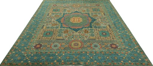 Surface texture of New Mamluk rug with natural Wool and intricate pattern