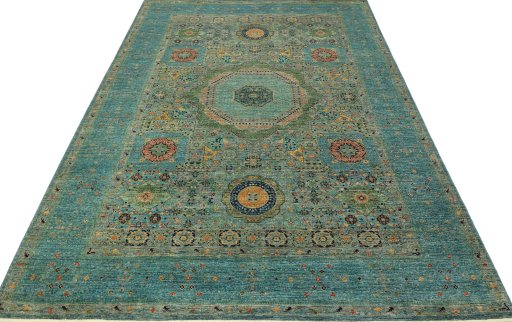 Surface texture of New Mamluk rug with natural Wool and intricate pattern