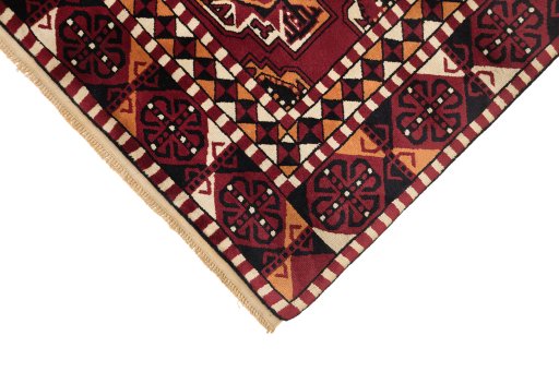 Backside of handmade 1950s Samarkand rug showing knot structure and weave density