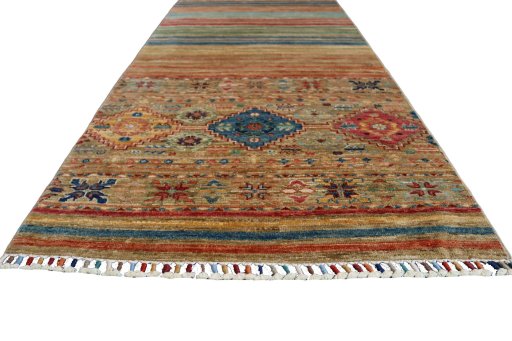 Corner detail of New Samarkand rug showing border pattern and Wool pile