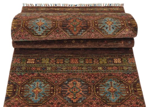 Central medallion detail of New Samarkand rug from Pakistan