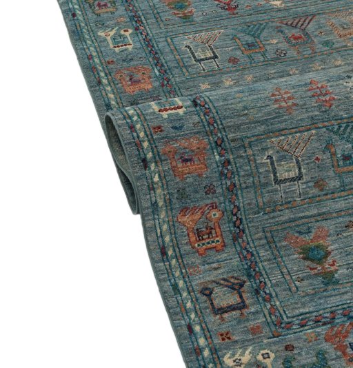 Close-up detail of New Samarkand rug from Pakistan showing Wool weave