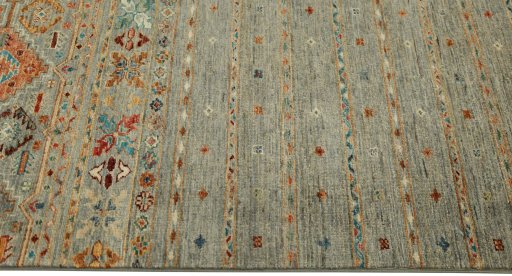 Central medallion detail of New Samarkand rug from Pakistan