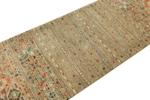 Central medallion detail of New Samarkand rug from Pakistan