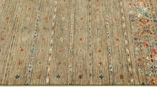 Close-up detail of New Samarkand rug from Pakistan showing Wool weave