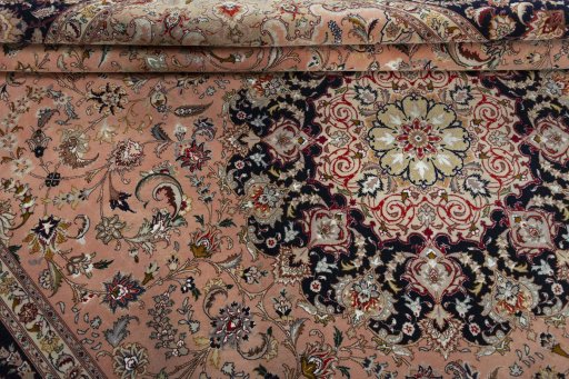 Close-up detail of 2000s Tabriz 50/60/70 Raj rug from Iran / Persia showing Cork weave