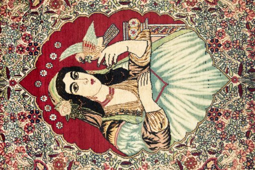 Central medallion detail of 1900s Antique Carpets rug from Iran / Persia