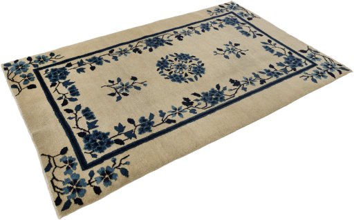 Close-up detail of 1900s Antique Carpets rug from China showing Wool weave
