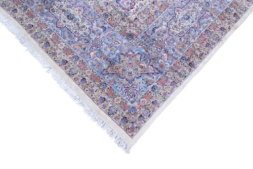 Backside of handmade 1920s Antique Carpets rug showing knot structure and weave density