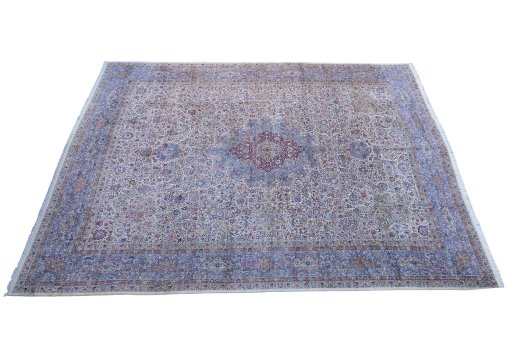 Corner detail of 1920s Antique Carpets rug showing border pattern and Wool pile