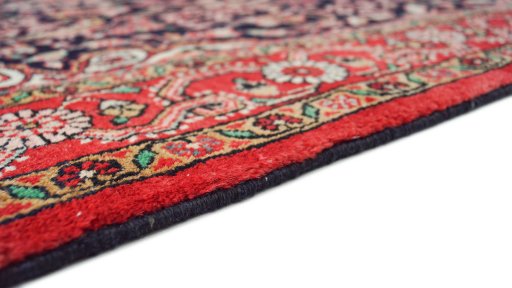 Central medallion detail of 1950s Semi-antique Carpets rug from Iran / Persia