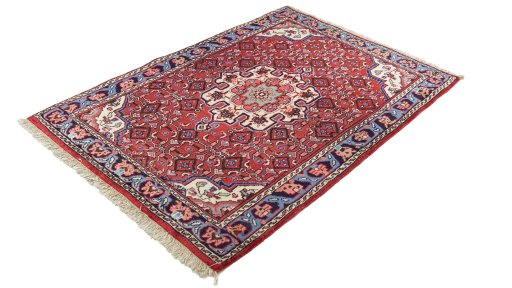 Close-up detail of New Bijar rug from Iran / Persia showing Wool weave