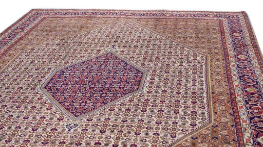 Surface texture of New Bijar rug with natural Wool and intricate pattern