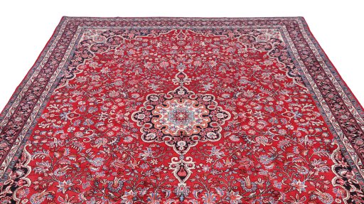 Surface texture of 1950s Bijar rug with natural Wool and intricate pattern