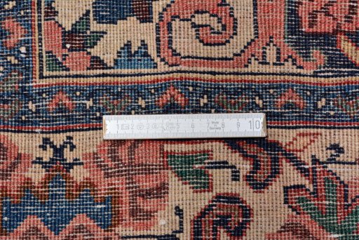 Central medallion detail of 2000s Bijar rug from Iran / Persia