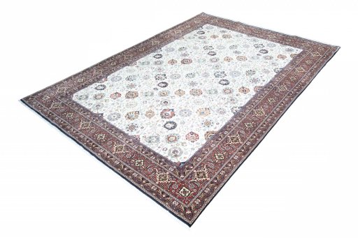 Corner detail of New Bijar rug showing border pattern and Cork pile