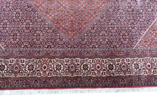 Close-up detail of New Bijar rug from Iran / Persia showing Cork weave