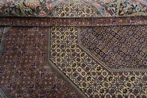 Close-up detail of 2000s Bijar rug from Iran / Persia showing Cork weave