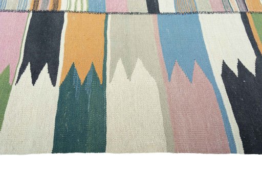 Close-up detail of New Bijar rug from Iran / Persia showing Wool weave