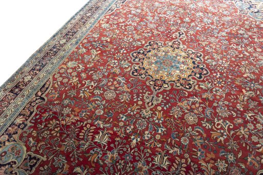 Backside of handmade 1970s Bijar rug showing knot structure and weave density