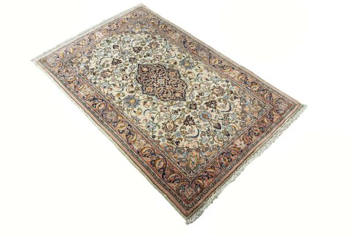 Close-up detail of New Bijar rug from Iran / Persia showing Wool weave