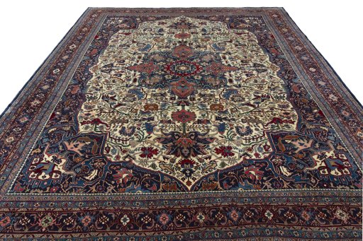 Surface texture of 1970s Bijar rug with natural Wool and intricate pattern
