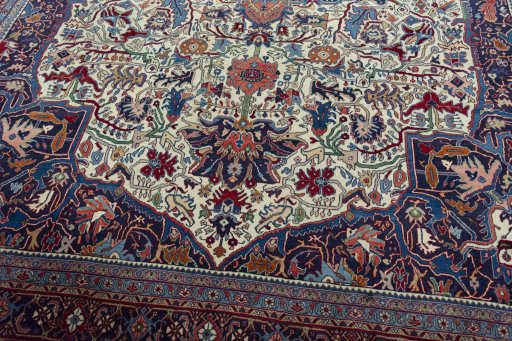 Close-up detail of 1970s Bijar rug from Iran / Persia showing Wool weave