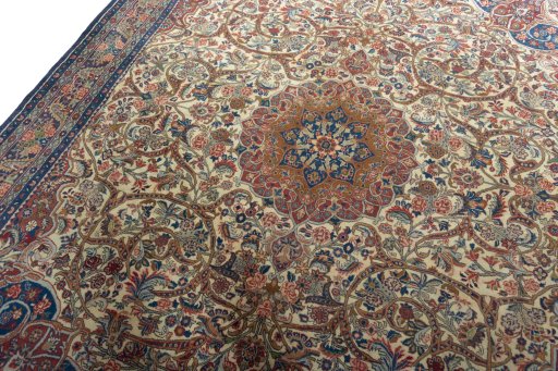 Backside of handmade 1970s Bijar rug showing knot structure and weave density