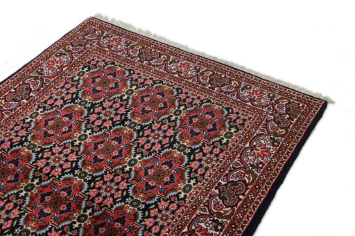 Surface texture of New Bijar rug with natural Wool and intricate pattern