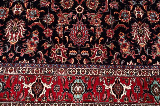 Close-up detail of 2020s Bijar rug from Iran / Persia showing Wool weave