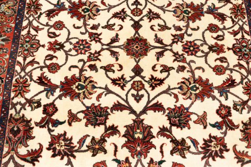 Corner detail of 2019s Bijar rug showing border pattern and Wool pile