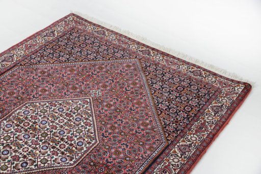 Surface texture of New Bijar rug with natural Wool and intricate pattern