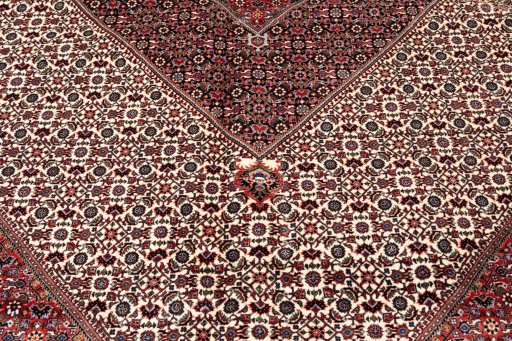 Corner detail of New Bijar rug showing border pattern and Wool pile