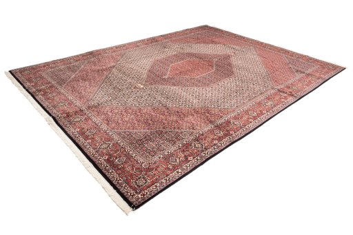 Corner detail of New Bijar rug showing border pattern and Wool pile