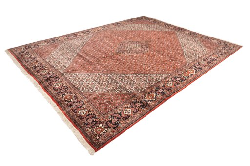 Corner detail of New Bijar rug showing border pattern and Wool pile