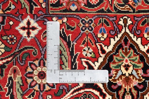 Central medallion detail of New Bijar rug from Iran / Persia
