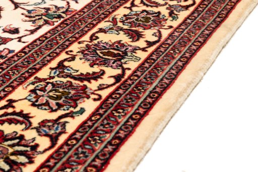 Close-up detail of New Bijar rug from Iran / Persia showing Wool weave