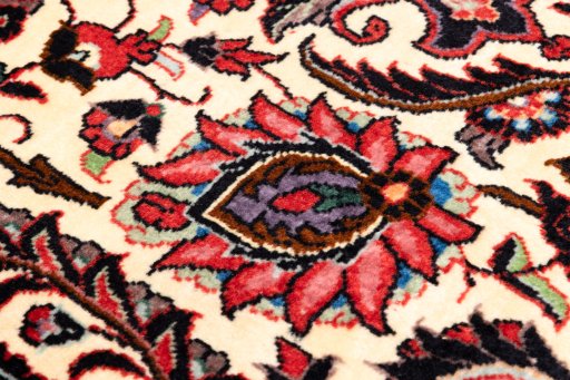 Surface texture of New Bijar rug with natural Wool and intricate pattern
