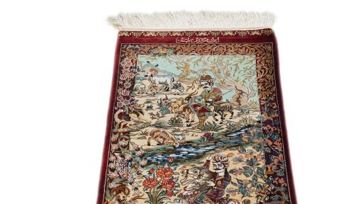 Surface texture of New Ghom rug with natural Silk and intricate pattern