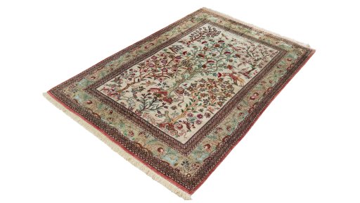 Corner detail of New Ghom rug showing border pattern and Silk pile