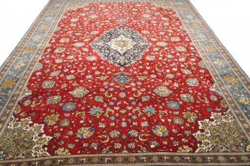 Central medallion detail of 1970s Ghom rug from Iran / Persia
