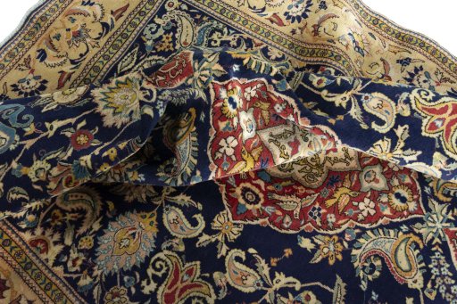 Surface texture of New Ghom rug with natural Cork and intricate pattern