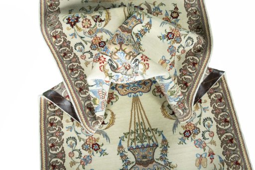 Close-up detail of New Ghom rug from Iran / Persia showing Cork weave