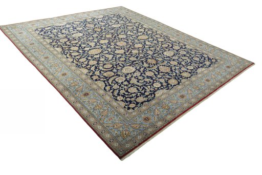 Close-up detail of 1950s Ghom rug from Iran / Persia showing Cork weave