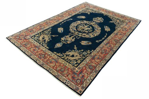 Corner detail of 1970s Ghom rug showing border pattern and Wool pile