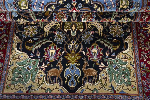 Close-up detail of New Ghom rug from Iran / Persia showing Cork weave