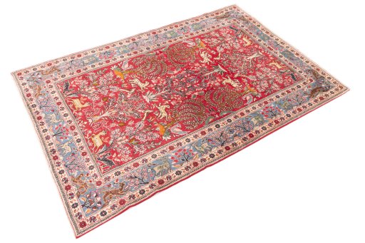Corner detail of 1988s Ghom rug showing border pattern and Wool pile